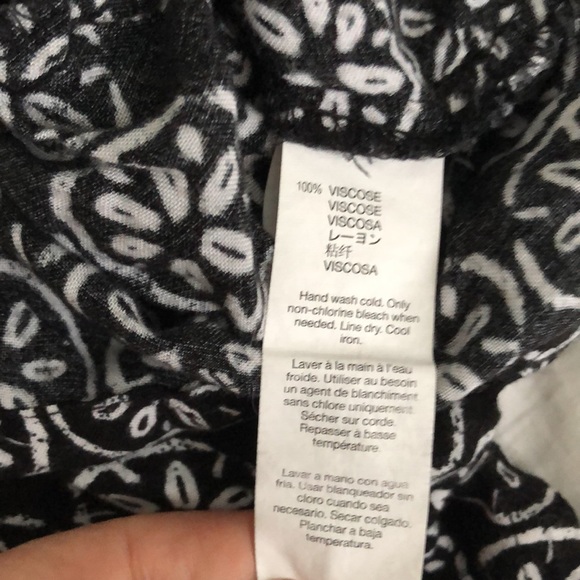 2 for $15 Two pairs of girls lightweight boho flowy shorts. - Picture 8 of 8